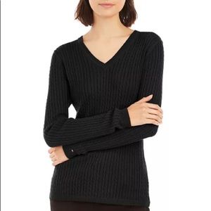 Tommy Hilfiger Ivy Cable V-neck Sweater - Size Small